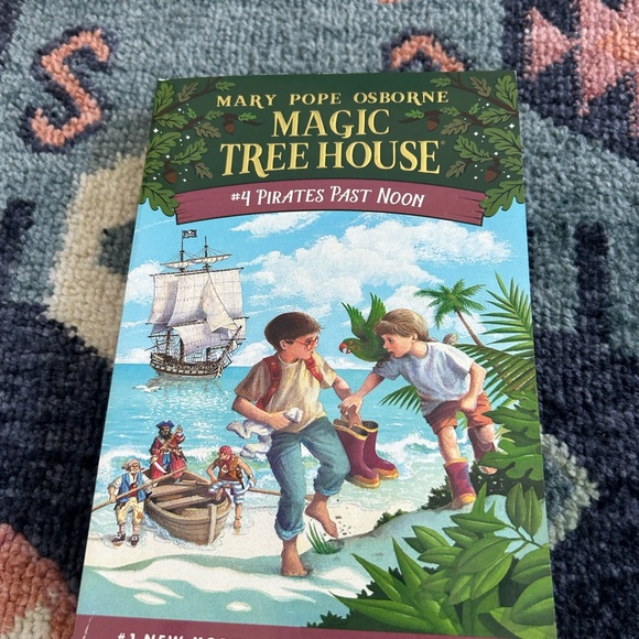 Magic Tree House Book Set - Picture 5 of 9